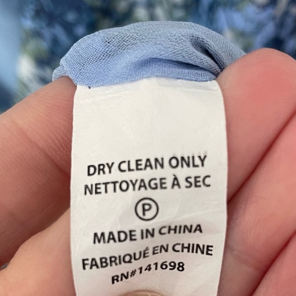 Ramy Brook Pennie 100% Silk Floral Kimono Sleeve Blouse Top size Medium Blue. 24 - Picture 9 of 9